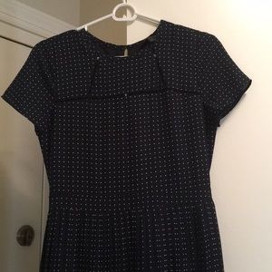 Women’s Sz 2 Banana Republic Navy/White Dress